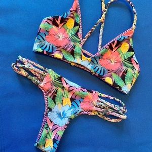 Moana Bikini Size Medium
